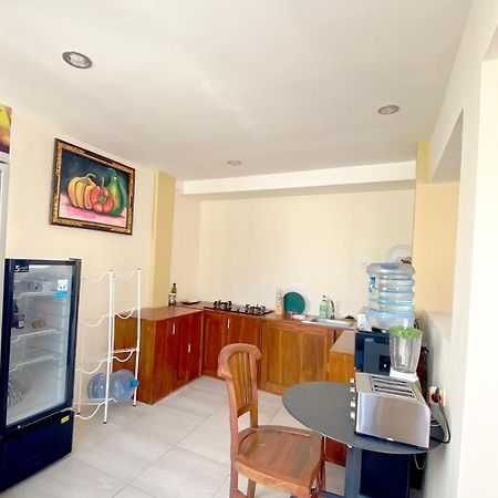 Andi Beach House Canggu  Exterior photo