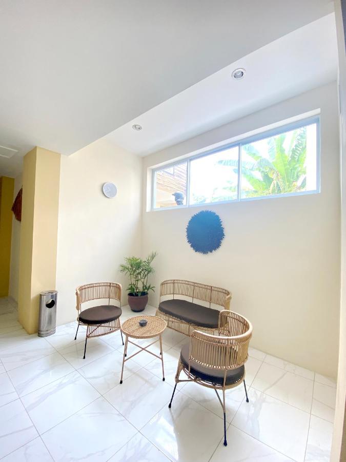 Andi Beach House Canggu  Exterior photo
